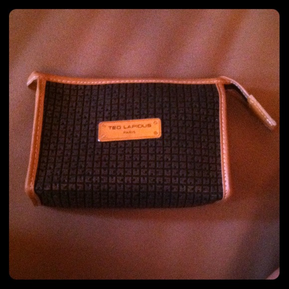Ted Lapidus small cosmetic case