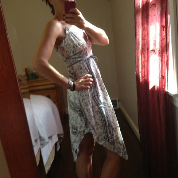 Super cute DKNY asymmetrical dress! 🌺REDUCED🌺