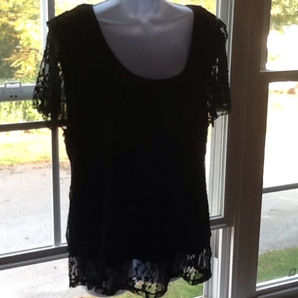 RESERVED black lace top & red whbm top bundle