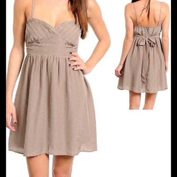 💝✂️SALE✂️💝Sphagetti Strap Baby Doll Mocha Dress