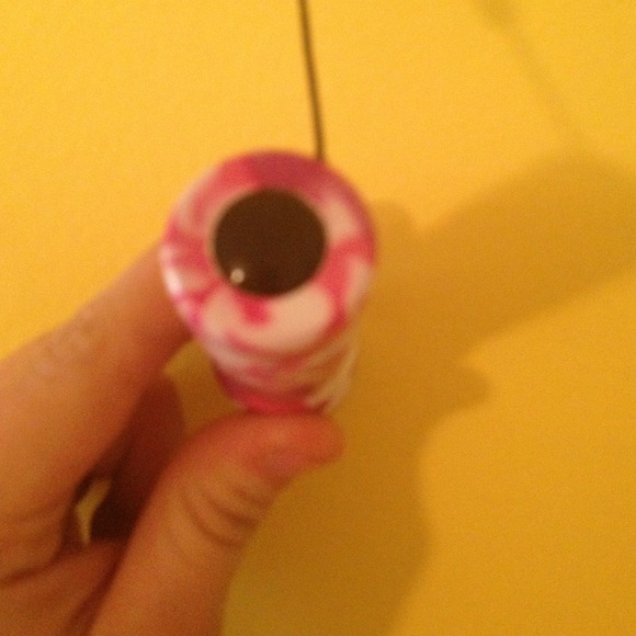 A mini flash light - Picture 2 of 4