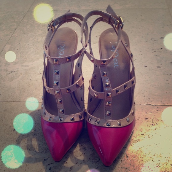 Inspired Valentino heels 👠