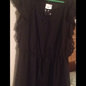 NWT. Black dress