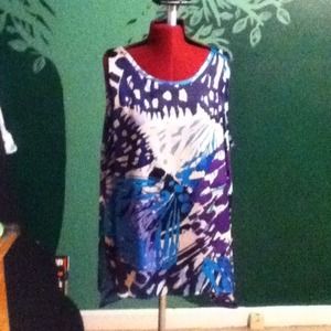 Butterfly pattern loose fitting top