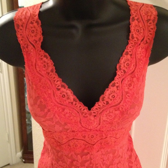 ❌❌SOLD ❌❌Lace Cami Top