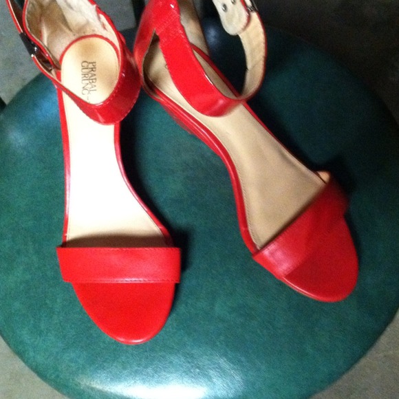 Red wedge👠👠SOLD👠👠 - Picture 2 of 4