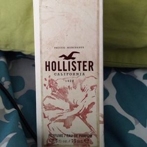 Hollister perfume