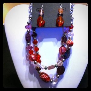 Cookie lee necklace and earring set.