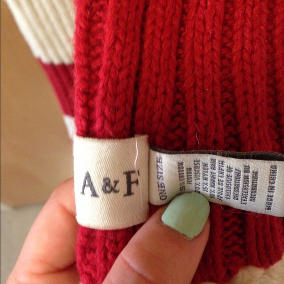 Scarf - Picture 4 of 4