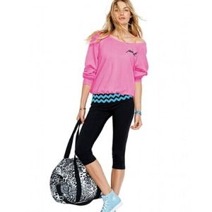 Purple Victoria's Secret PINK yoga leggings.