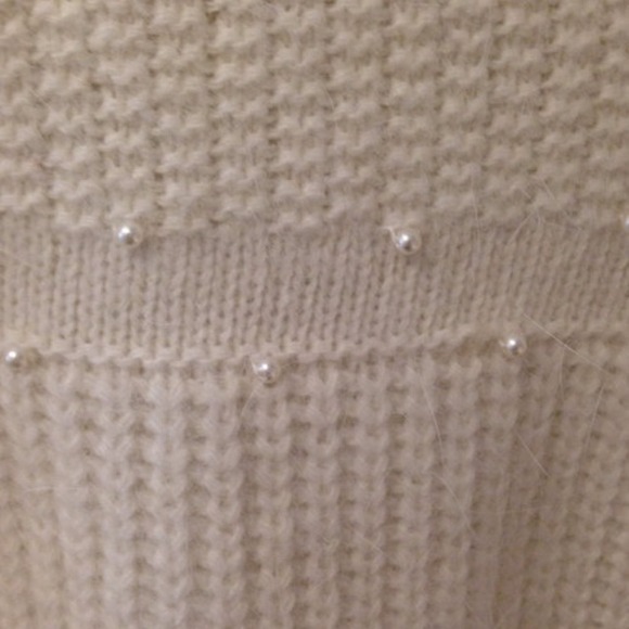 Sweater - Picture 3 of 3