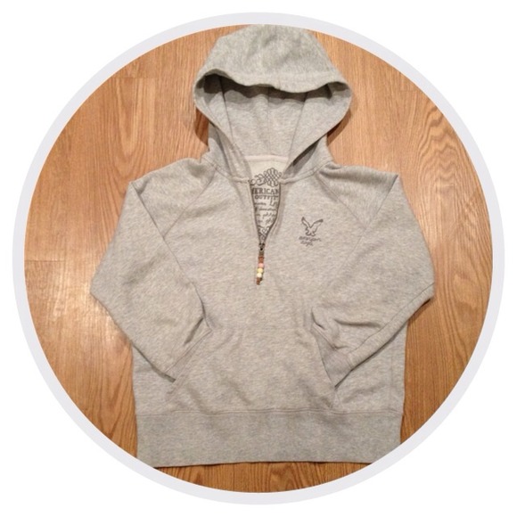 AE gray quarter zip hoodie