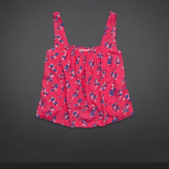 Hollister shirt