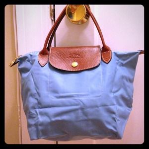 SOLD in bundle. Longchamp le pliage.
