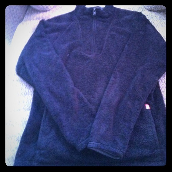 $$ REDUCED! FUR LIKE half zip North Face sweater!!