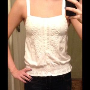 American Eagle embroidered tank top!