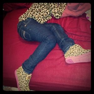 **SOLD** leopard tiny toms