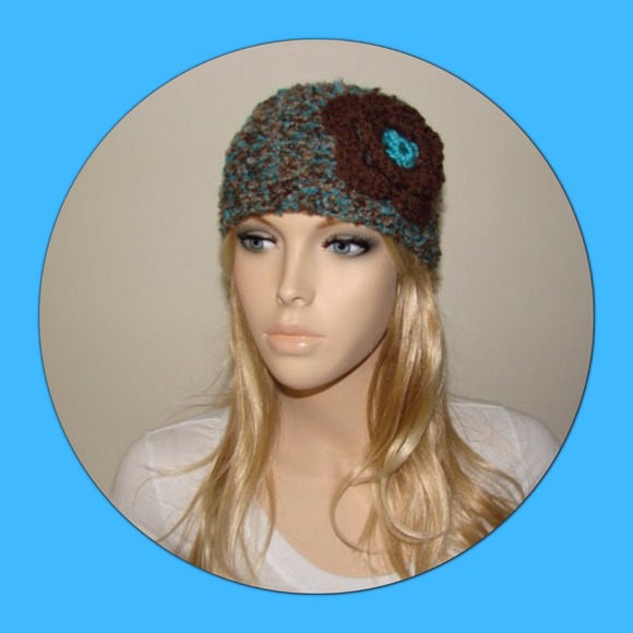 ❄️NWT adorable knit headband❄️