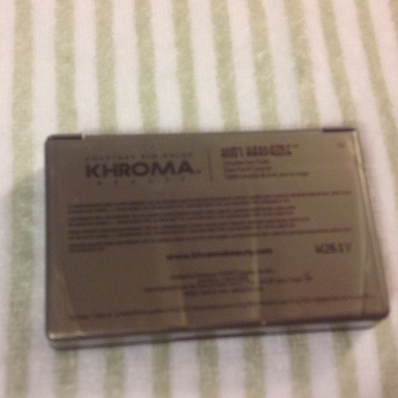 Khroma beauty palette, Kim's Kardazzle - Picture 3 of 3