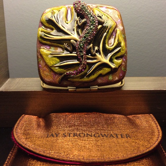 jay strongwater  Accessories - Jaystrongwater mirror compact.