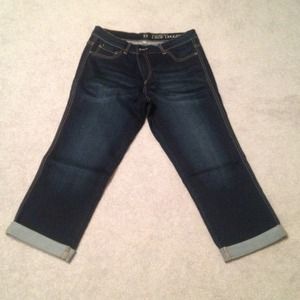 Brand New NY&Co capris