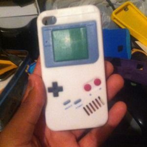 Iphone 4/4s Gameboy case