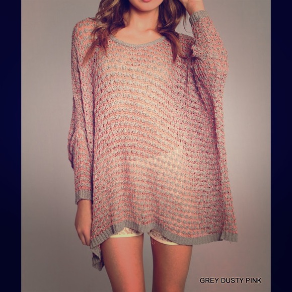 *NEW* Grey/Pink Oversized Sweater