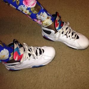 Authentic Jordan's- Orion 7's