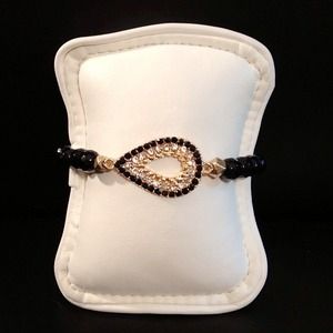 Pave Connector with Onyx Beads Bracelet