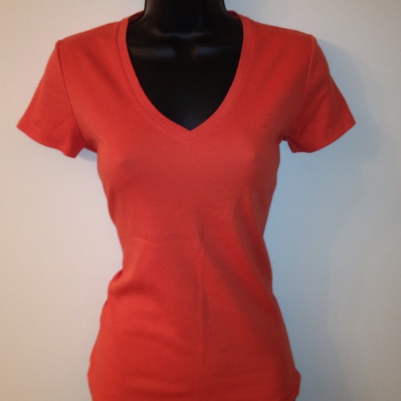 New Banana Republic fitted Tee