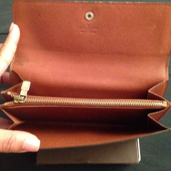 🚫SOLD ON EBAY 🚫Louis Vuitton Wallet - Picture 2 of 4