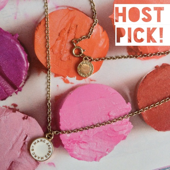 Marc by Marc Jacobs Jewelry - 🎈🎉HP🎊BUNDLED🎈🎉MARC JACOBS Small Disc Pendant