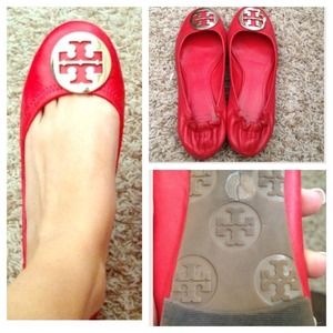 Reduced 10/18 Tory Burch Red Reva Flats AUTHENTIC.