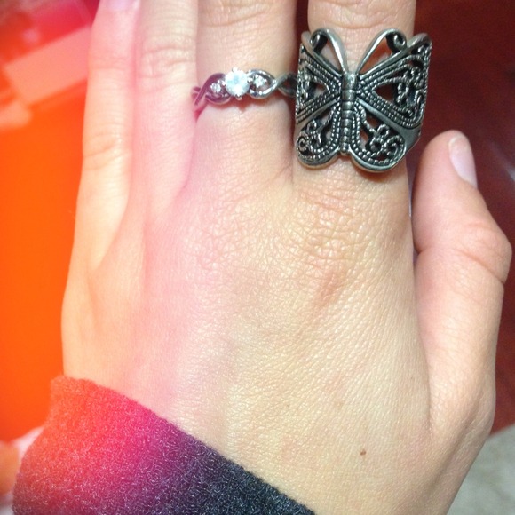 butterfly ring - Picture 1 of 1