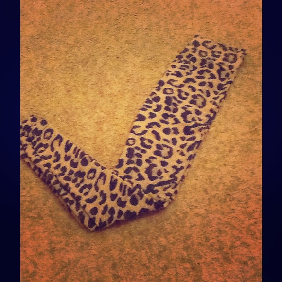 Leopard Legging