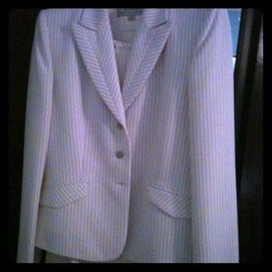 Tahiri Skirt Suit Set, very light marerial