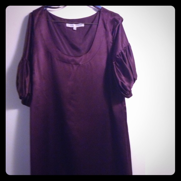 👗👗Steve Madden Plum Shift Dress