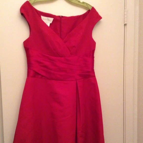 KEEPING!! Red Satin Dress💋