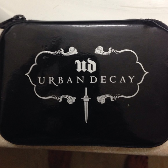 Urban Decay The Dangerous Palette