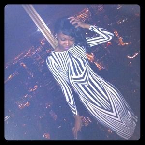 NEW ITEM ALERT!! SMALL BODYCON DRESS FROM TOPSHOP!