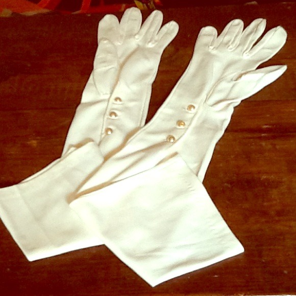 Long Vintage Off White Gloves W/3 Pearl Buttons