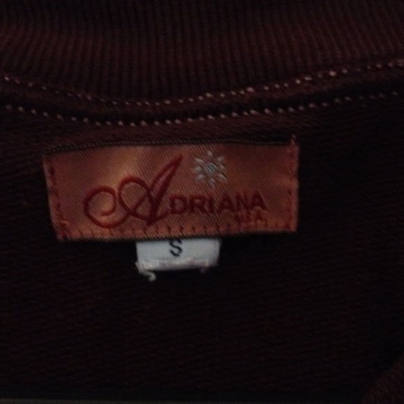 Burgundy embellished hooded zip-up with collar - Picture 2 of 4