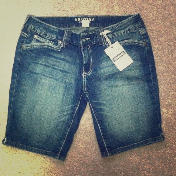 Arizona low rise jean shorts