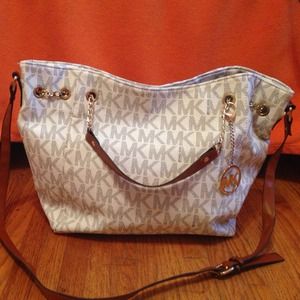 SOLD**Michael Kors inspired bag