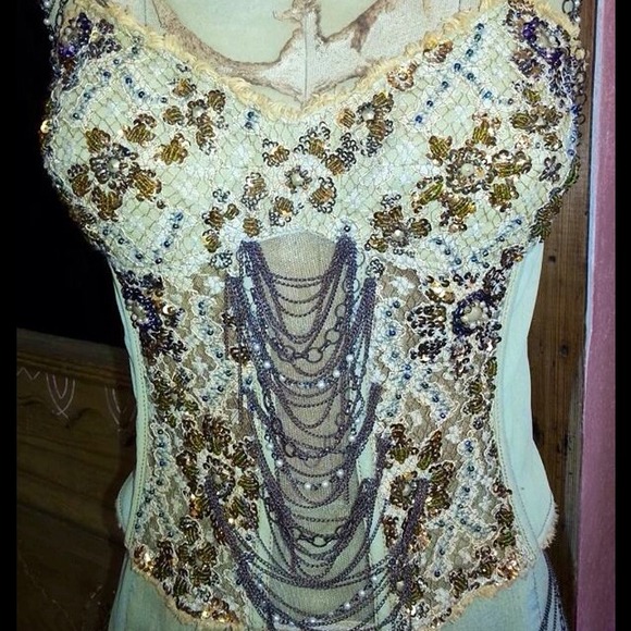 Vintage gown from Italy - Picture 2 of 4