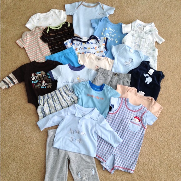 🚫🚫SoLD🚫🚫22 pieces baby boy clothes