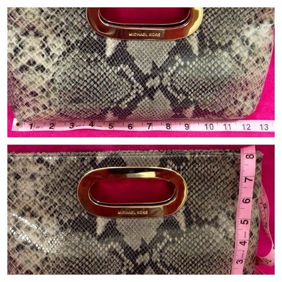 🎉Michael Kors snakeskin clutch .🎉 - Picture 4 of 4