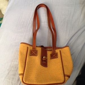 Dooney & Bourke handbag