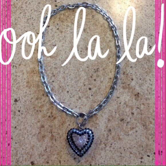 Tarina Tarantino Iconic Lucite Heart Necklace