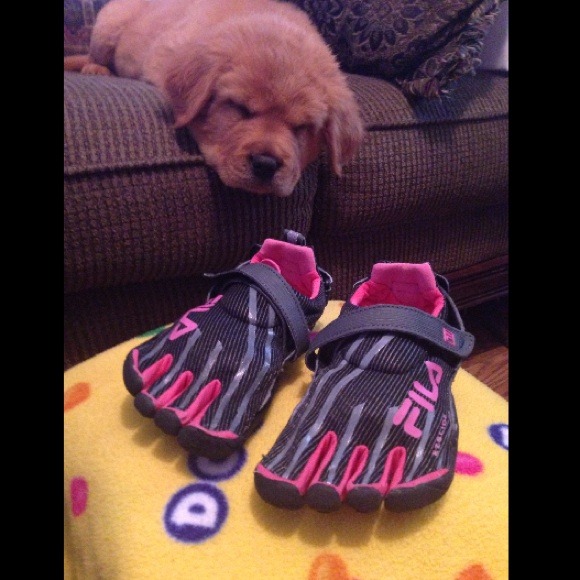 👣👣👣Fila Skeletoes👣👣👣